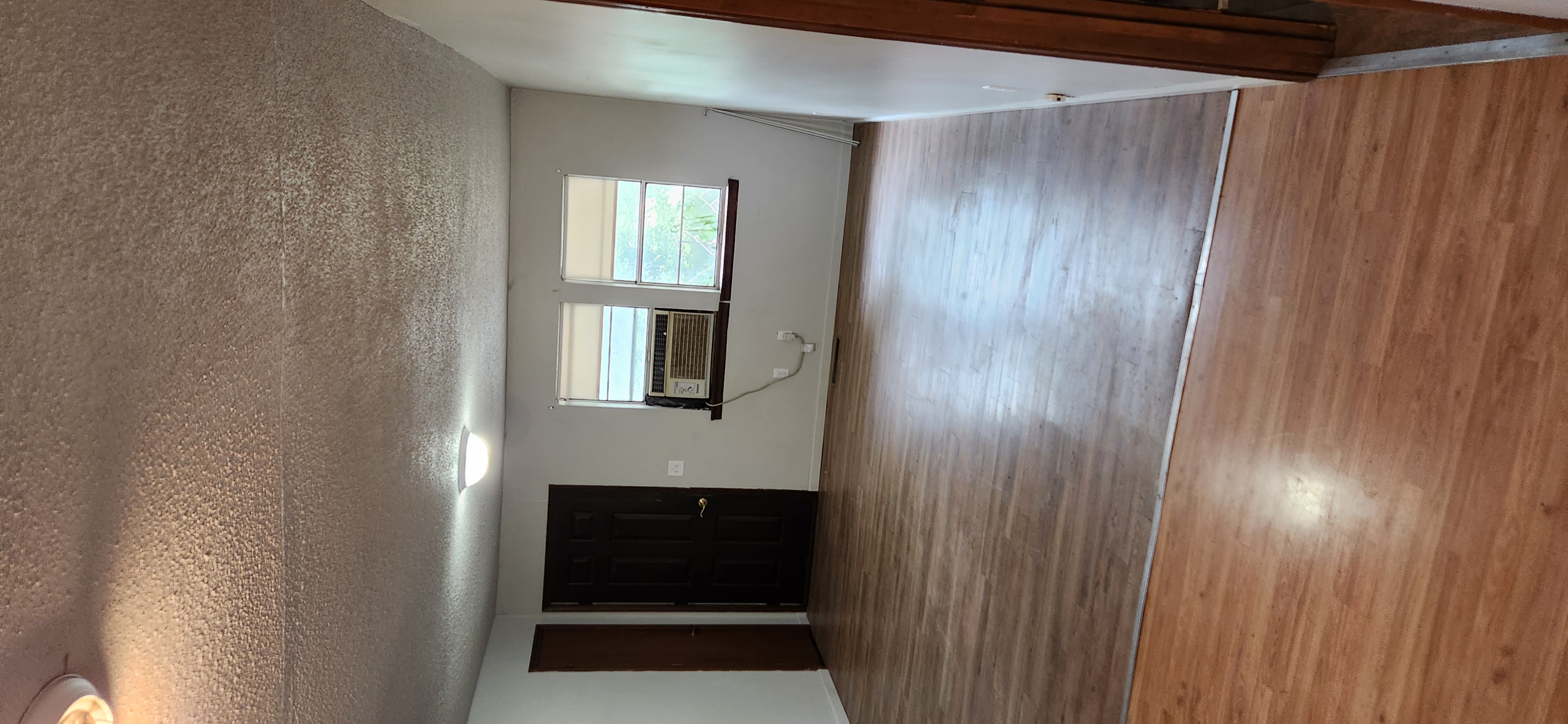 824 SW 600 Rd Knob noster house 6.jpg